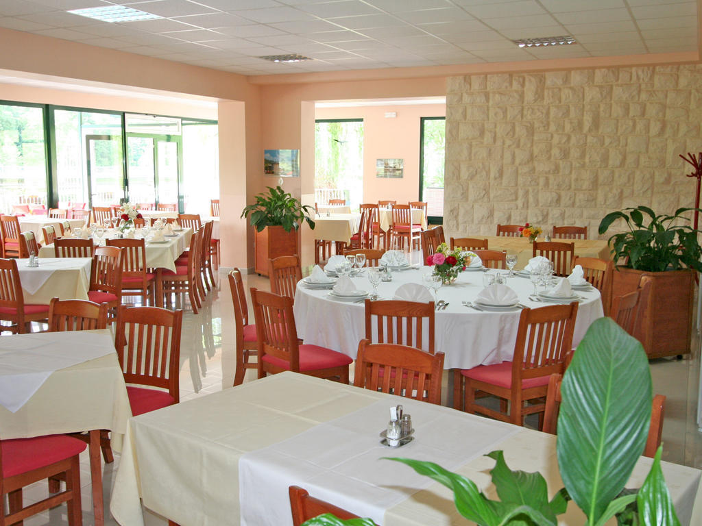 Motel Dobra Duga Resa Kültér fotó