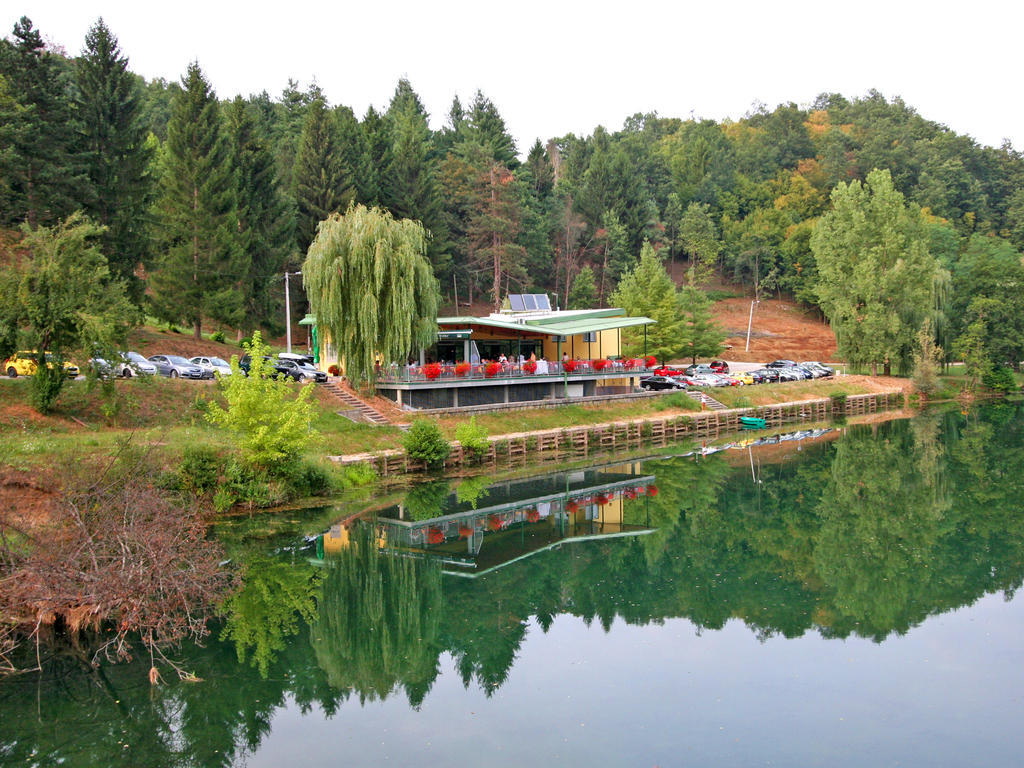 Motel Dobra Duga Resa Kültér fotó