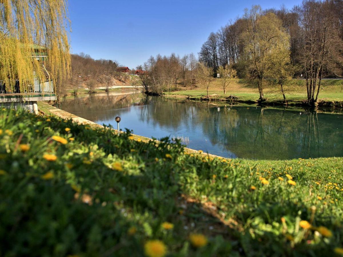 Motel Dobra Duga Resa Kültér fotó